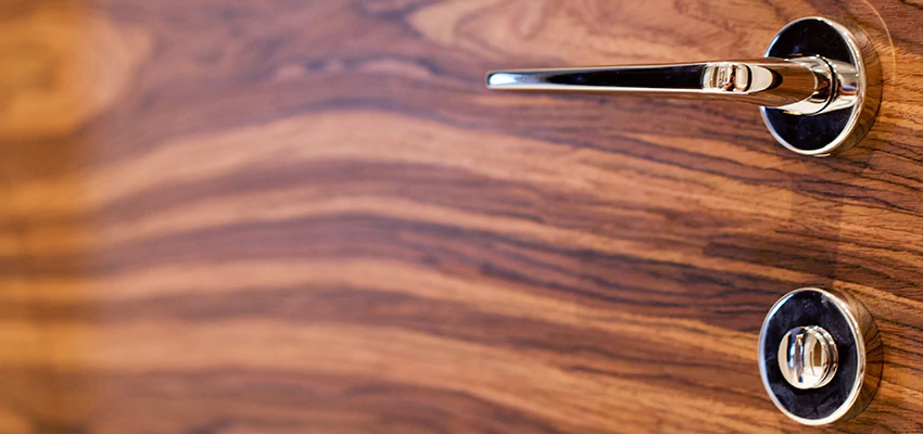 On Demand Locksmith For Key Fobs Repair in Olivehurst, California